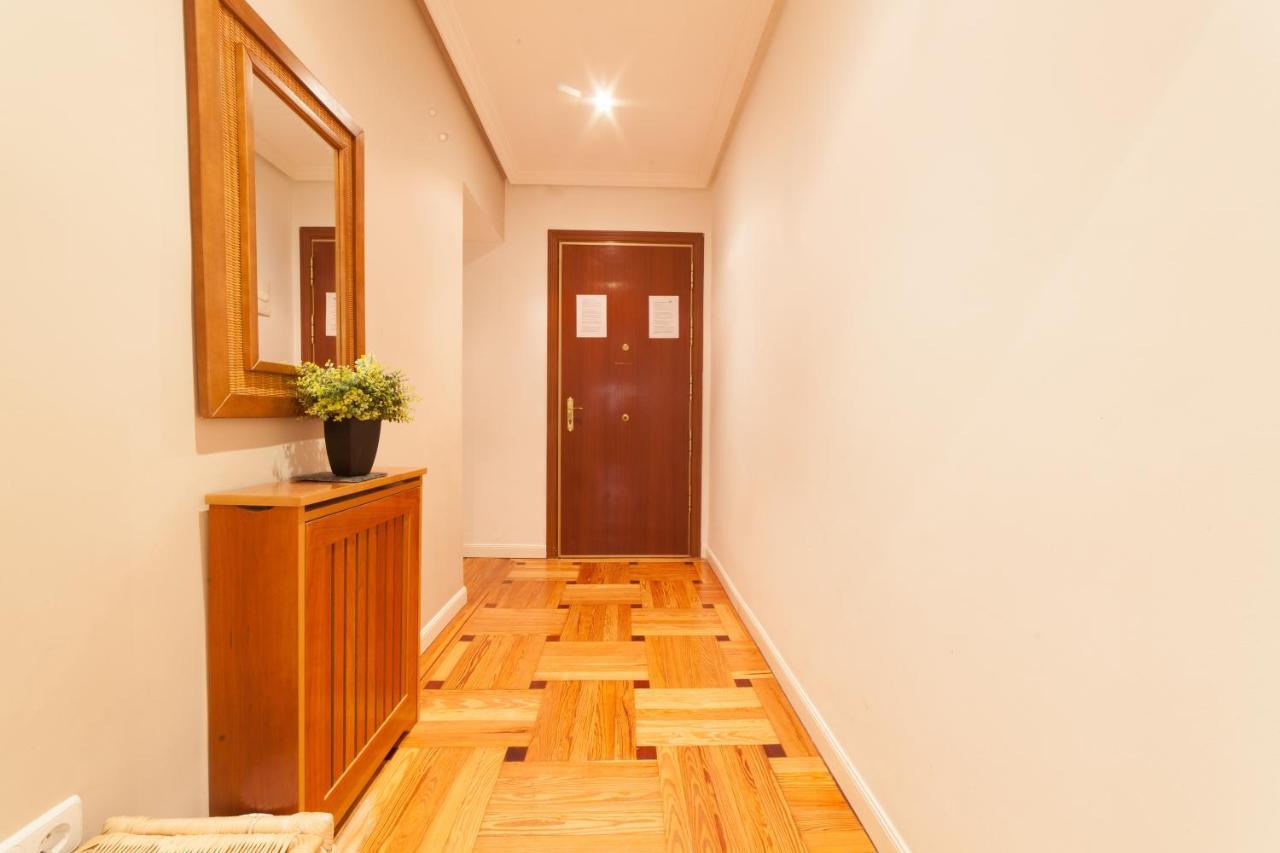 Classical Flat In Barrio Salamanca By Allo Housing Madrid Bagian luar foto